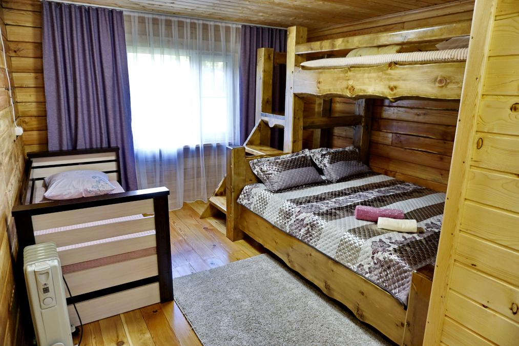 Номер семейный 4-местный первый этаж