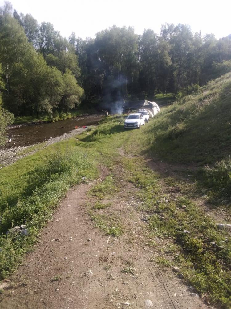 Спуск с перевала Чике-Таман река Ильгумень Алтай