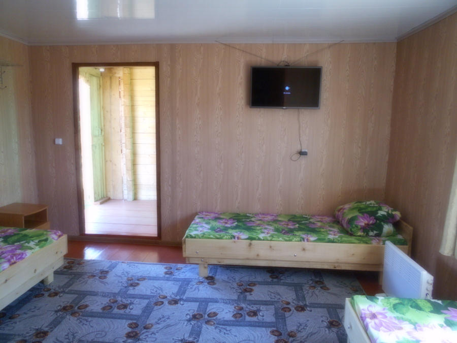 Номер 4-хместный благоустроенный