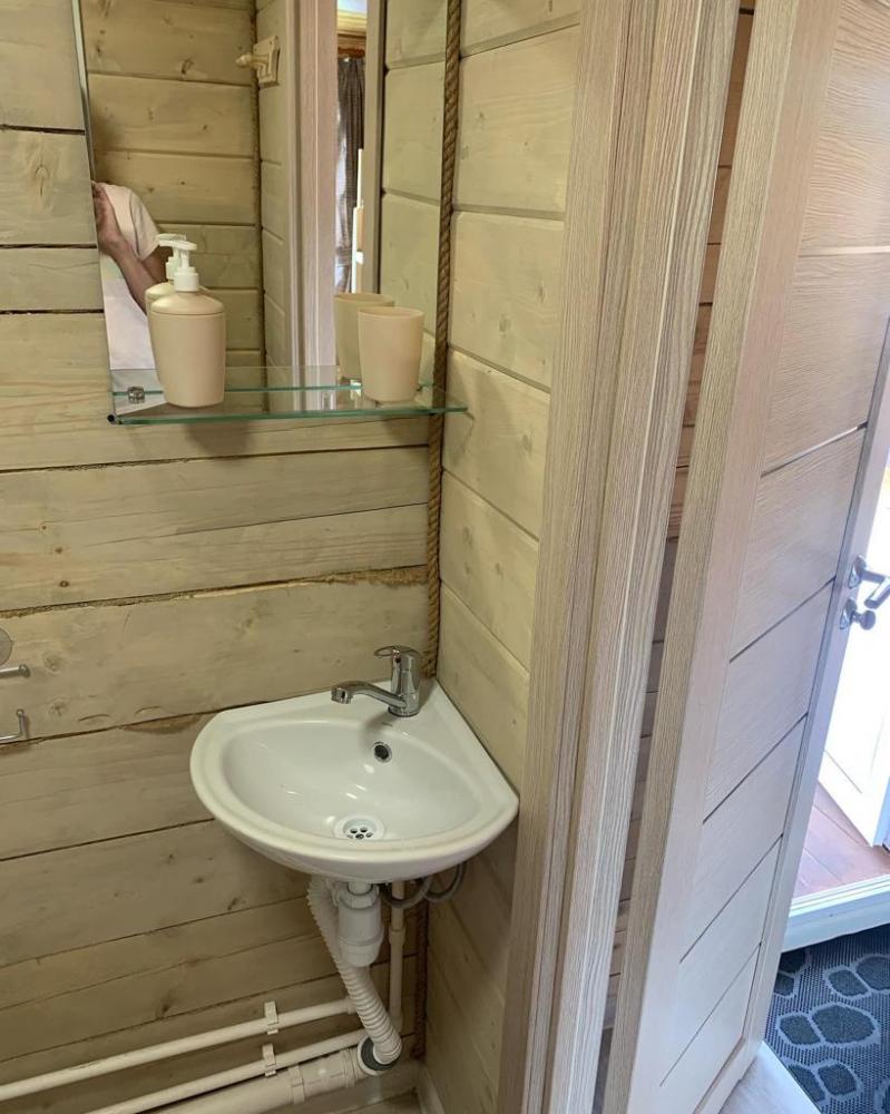 Дом 3-хместный благоустроенный