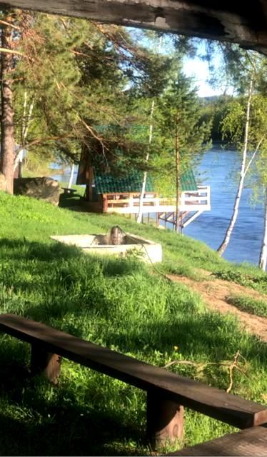 Беседка-кухня у реки Бия Алтай