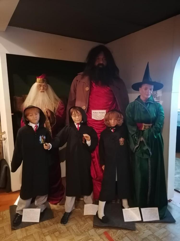 История в лицах