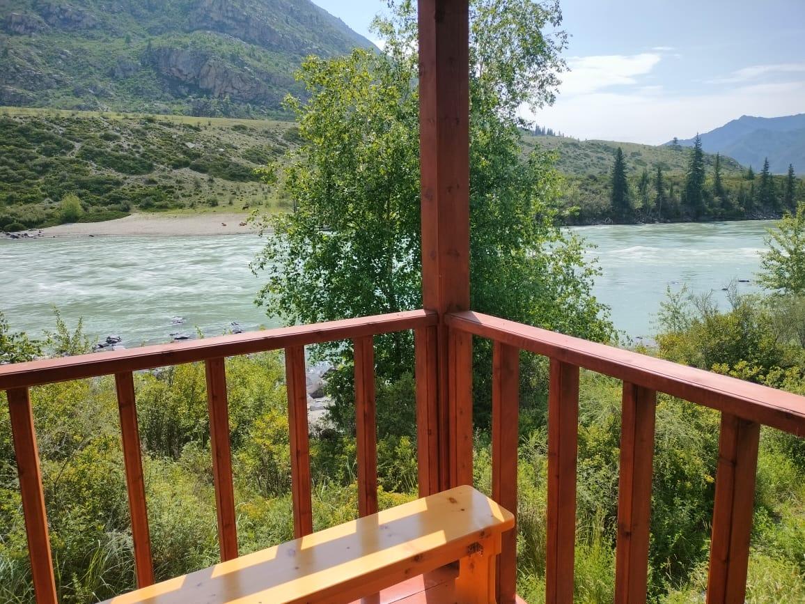 Дом над Катунью 1 этаж панорамный благоустроенный 