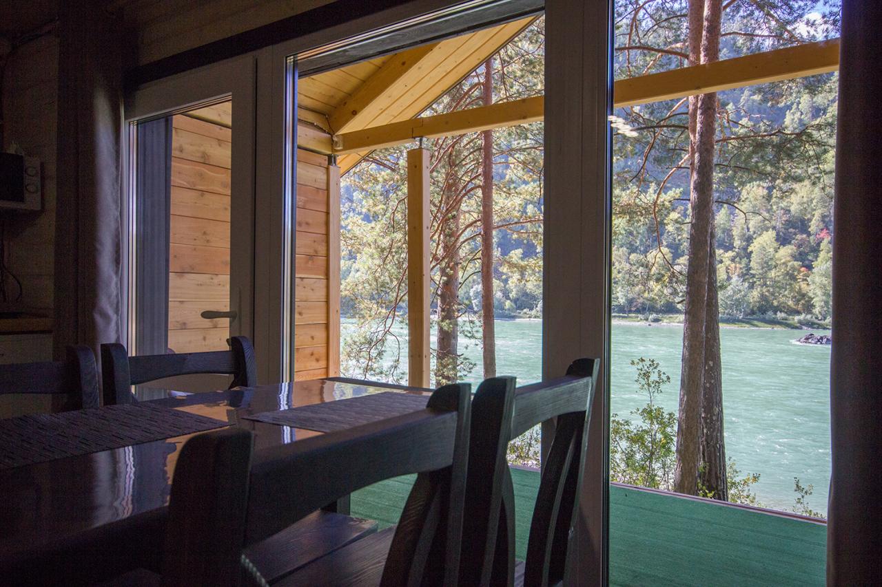 Дом на Катуни 