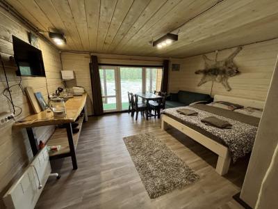 Дом на Катуни Логово Волка