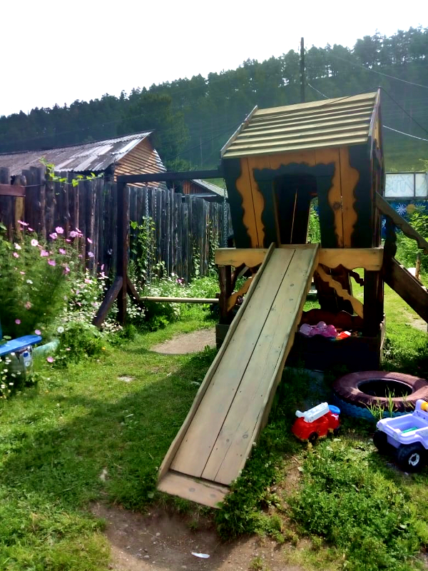 Детская площадка