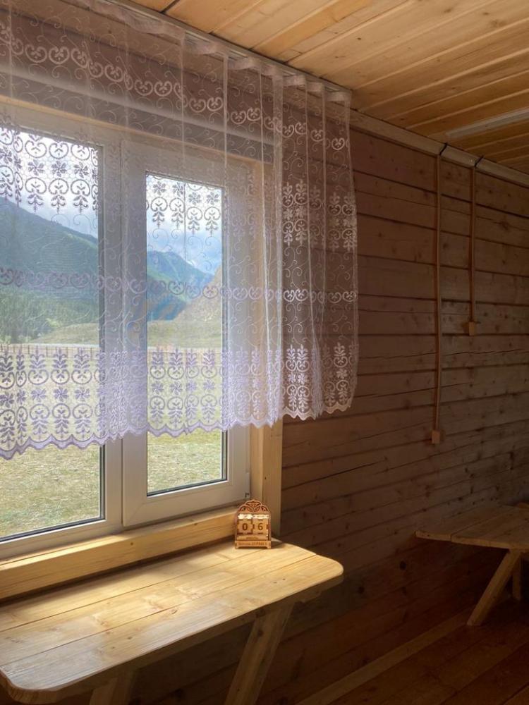 5-местный двухкомнатный дом в Чибит