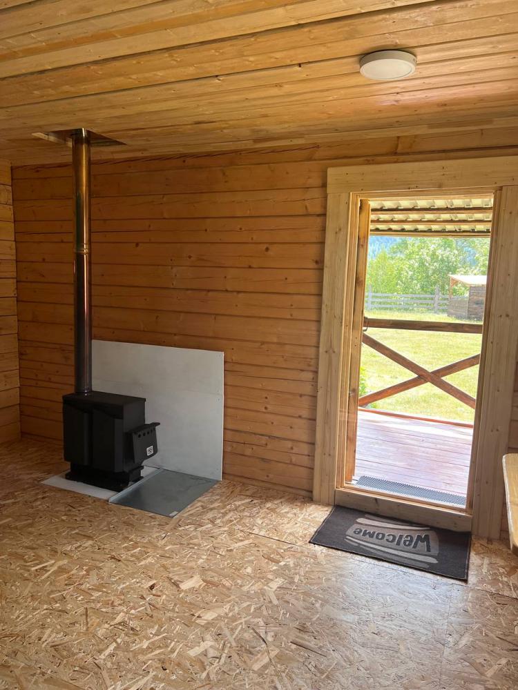 Двухкомнатный 5-местный дом