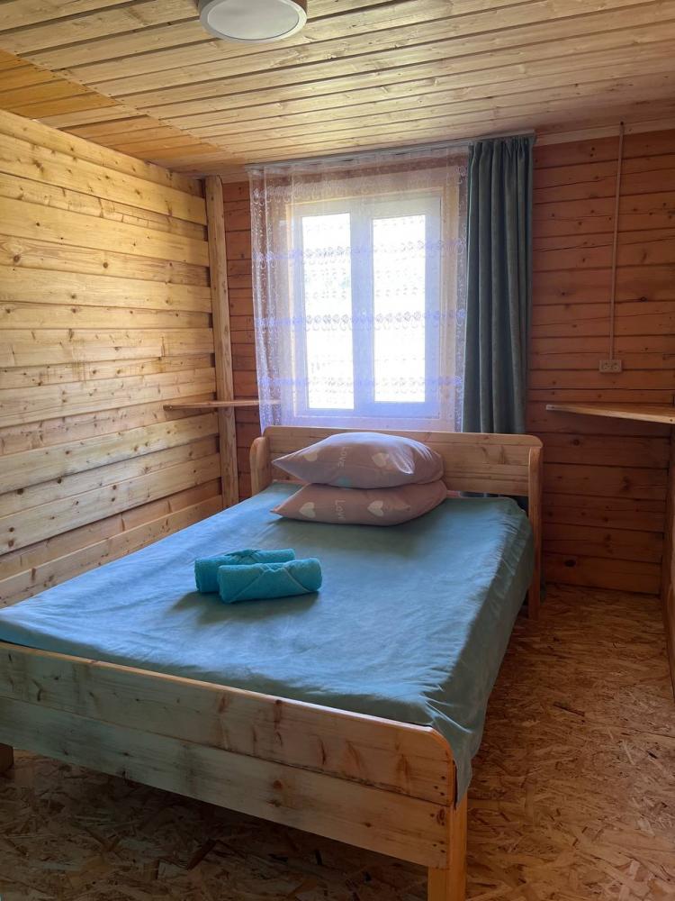 Двухкомнатный 5-местный дом