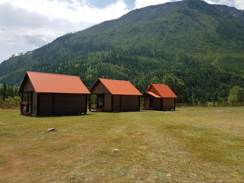 Чибит Акташ база отдыха Горный Алтай