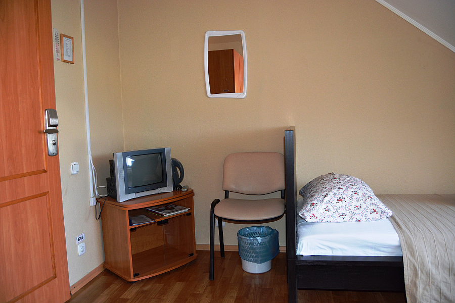 Номер 2-х местный без удобств