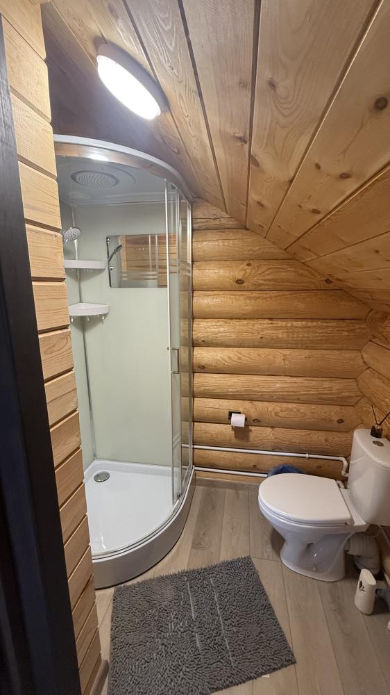 Удобства на втором этаже!