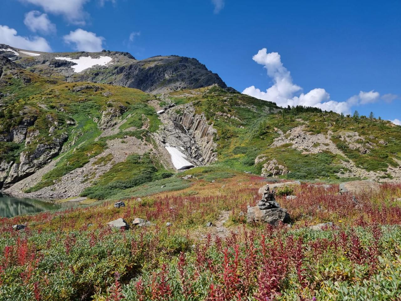 Красная гора