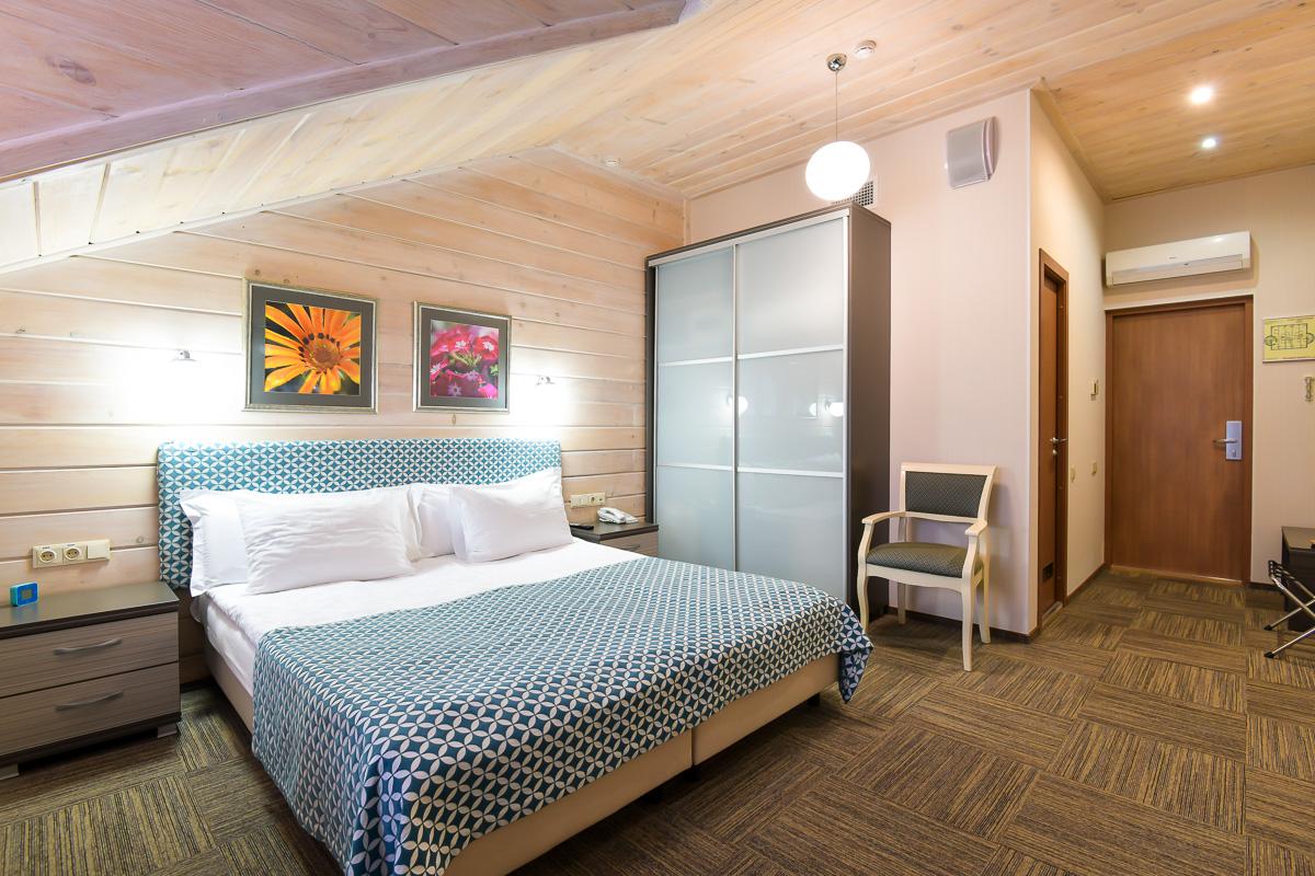 Дабл/Сингл бизнес-отель "Россия"