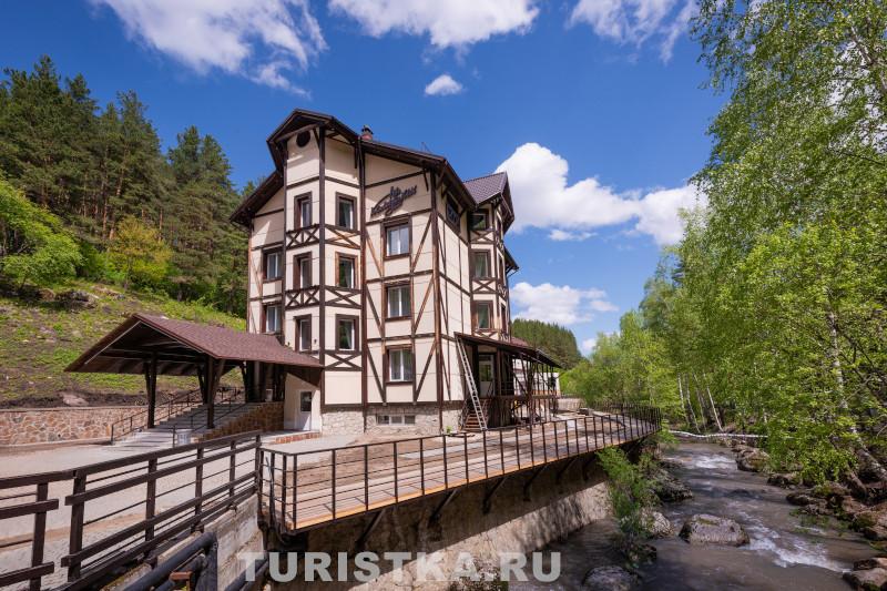 Курорт Белокуриха гостиница "На камушках"