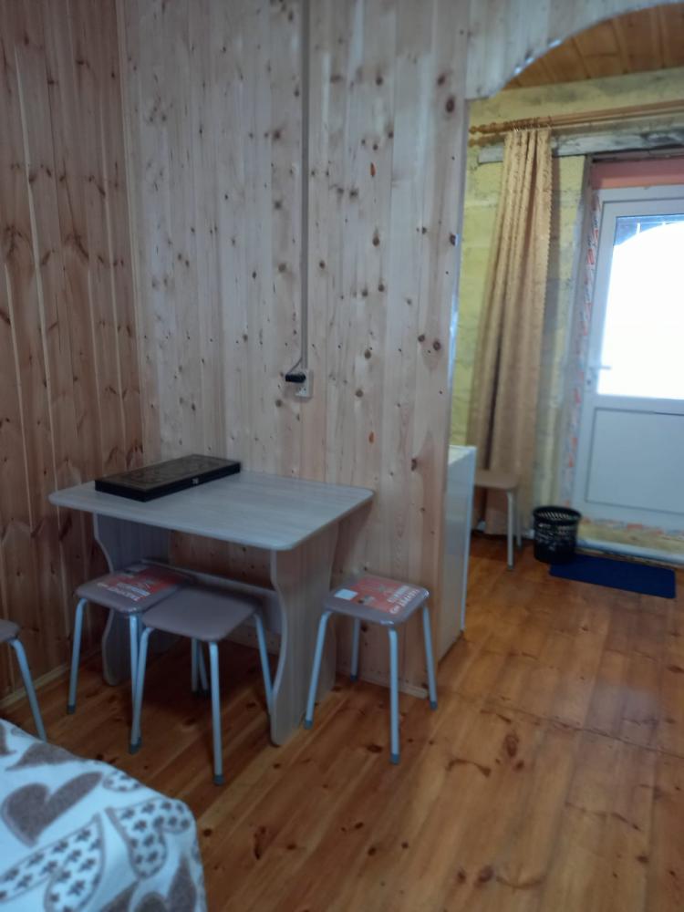 Отдых Купчегень 5-местный номер с душем