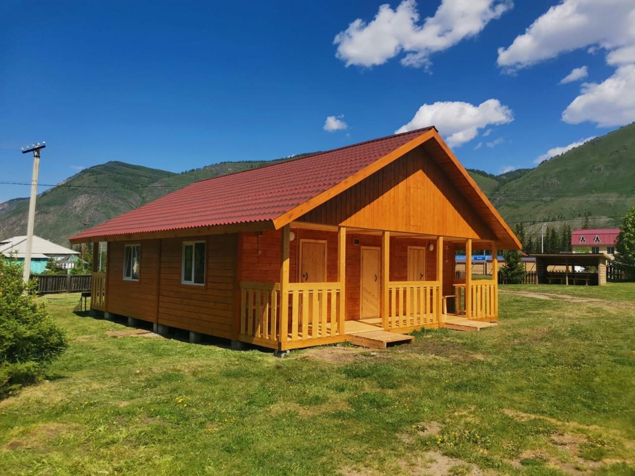 Дом на 4 благоустроенных номера с отдельными входами