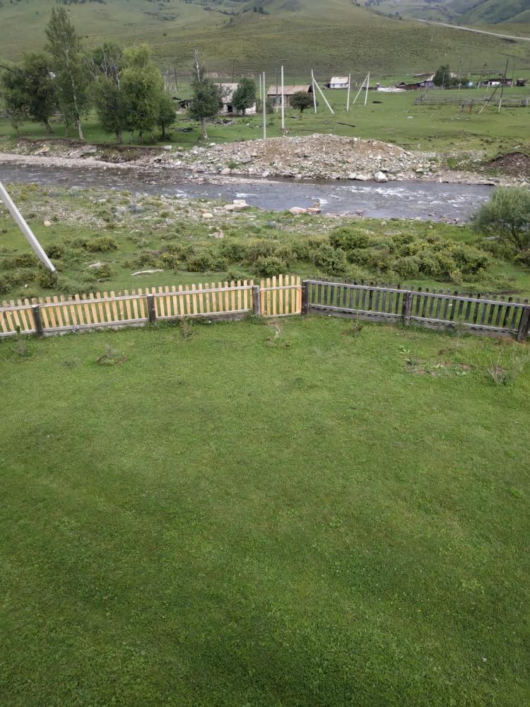 Горный Алтай отдых у реки усадьба "Светлая" село Сентелек