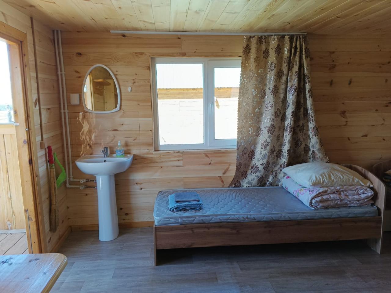 3-х местный домик