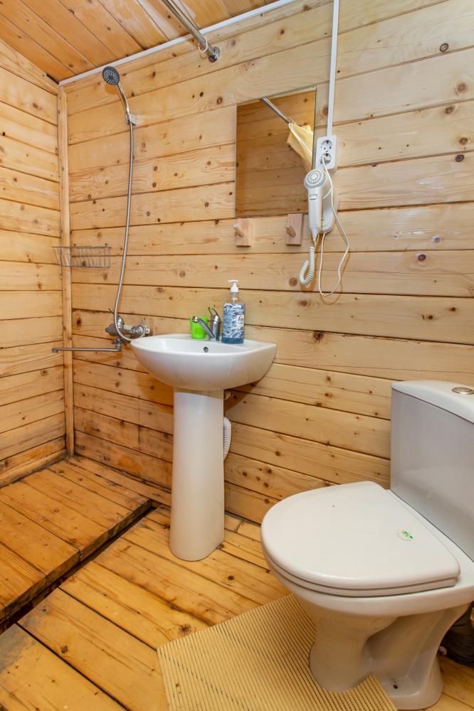 Летний 4-хместный домик с кухней-верандой