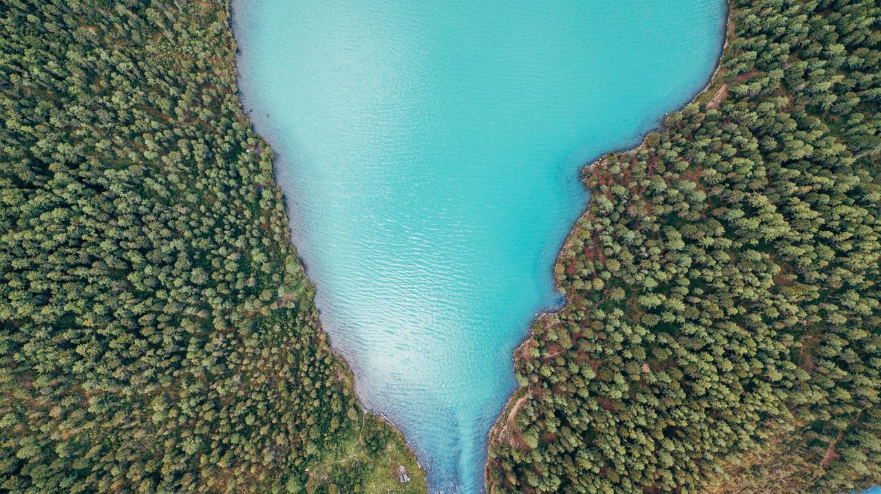 Мультинские озеро с высоты птичьего полета