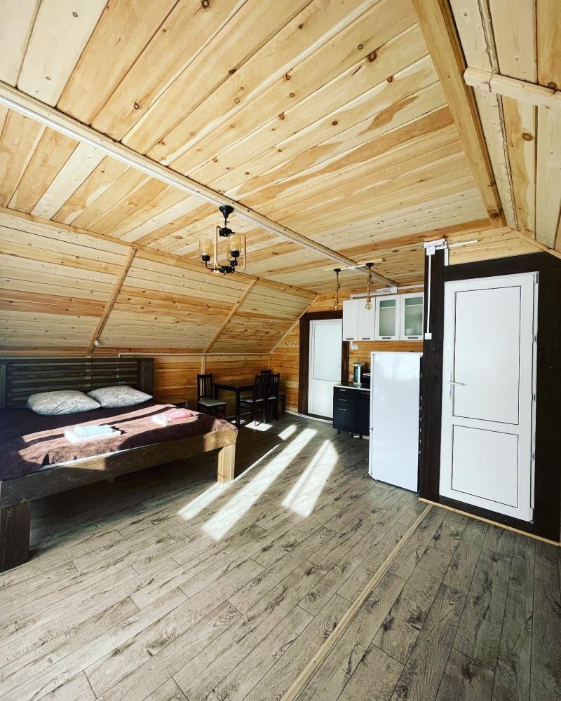 Благоустроенный коттедж 8 мест