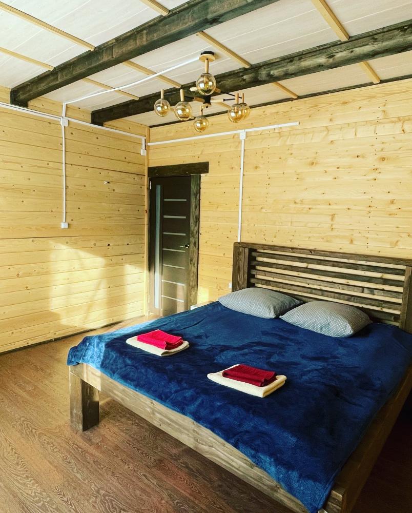 Благоустроенный коттедж 8 мест