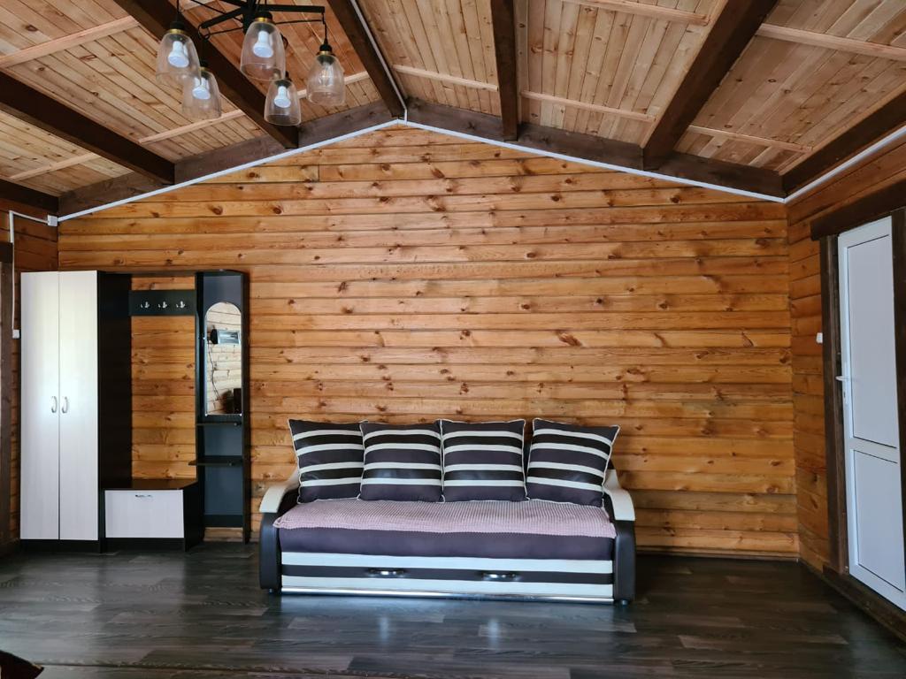 4-хместный благоустроенный коттедж