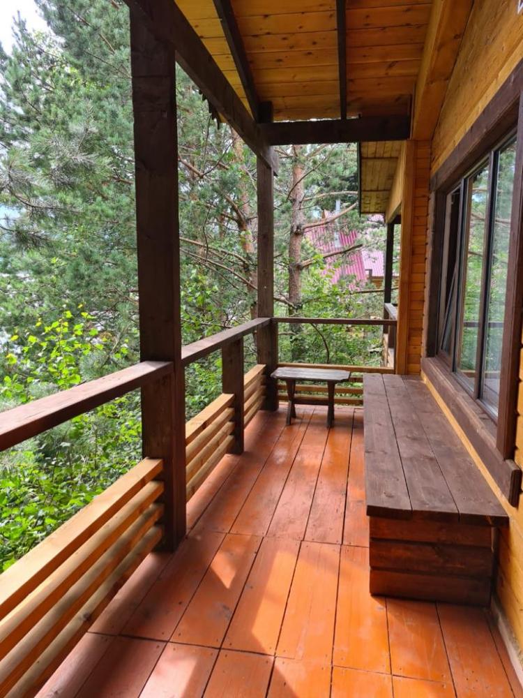 4-хместный благоустроенный коттедж