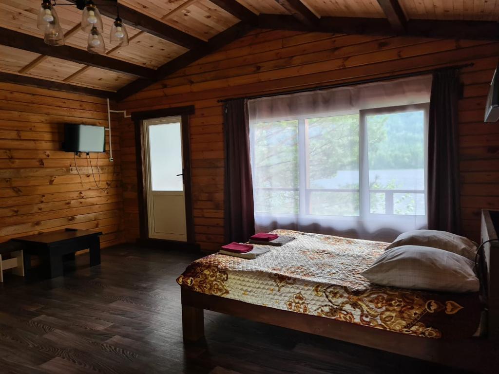 4-хместный благоустроенный коттедж