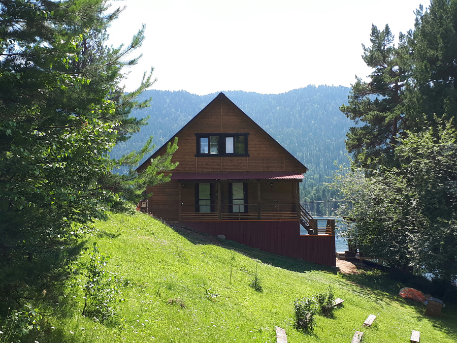 Зимний благоустроенный дом на 8 чел.