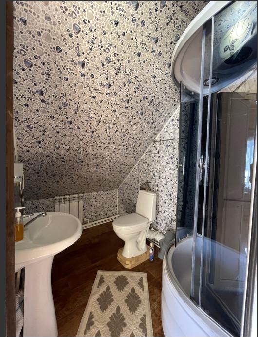 Зимний благоустроенный коттедж 