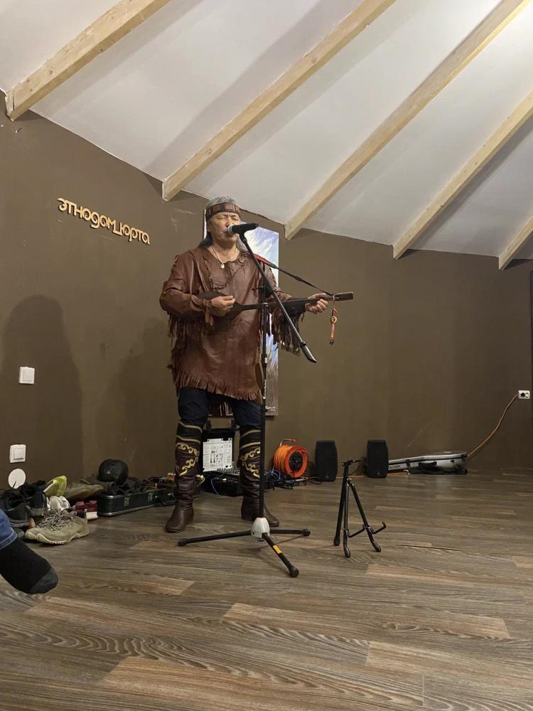 "Этнодом Юрта" Акташ алтайское горловое пение