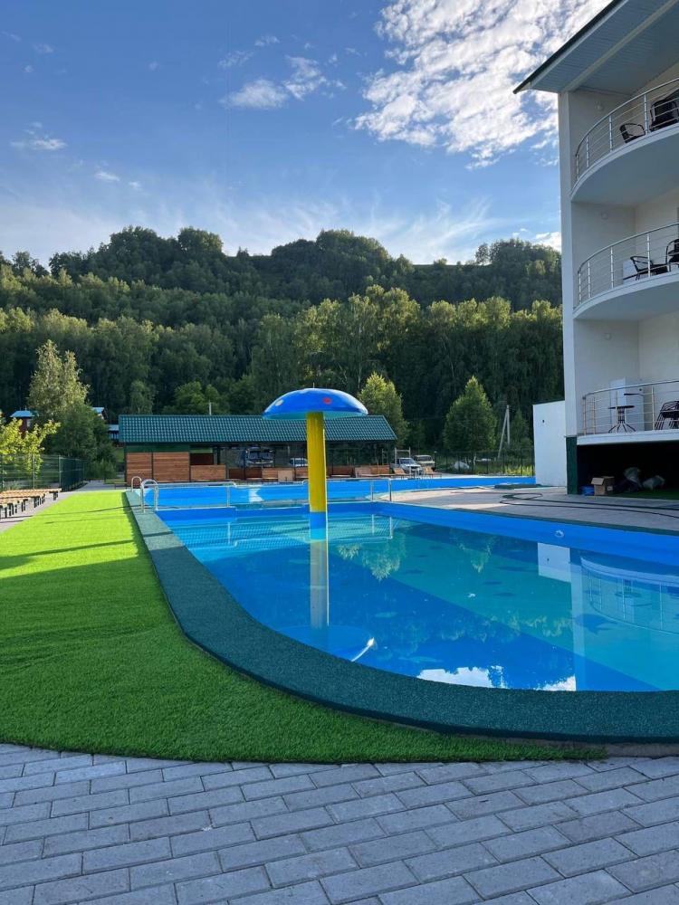 Бассейн с подогревом