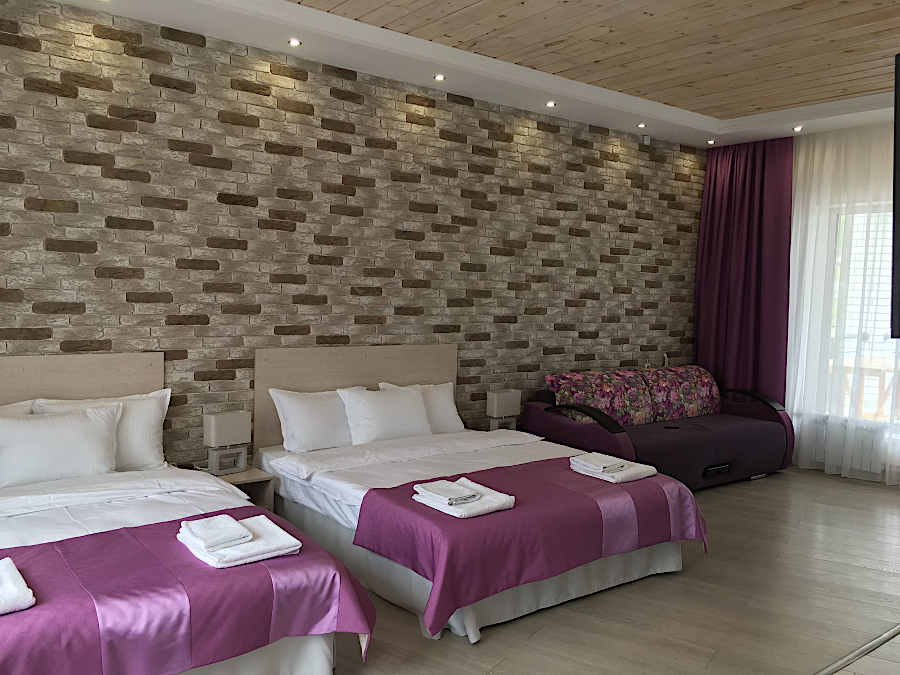 Вип-студия, 6-ти местная