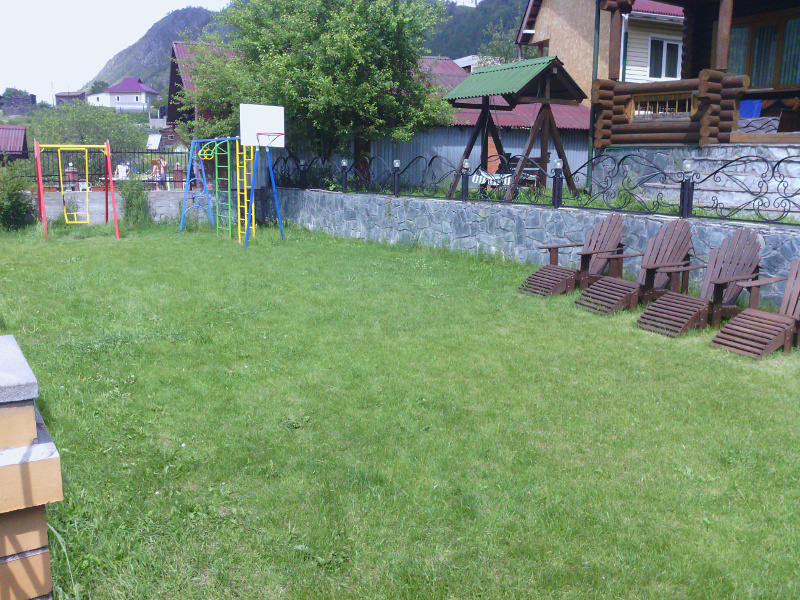 Детская площадка и зона отдыха