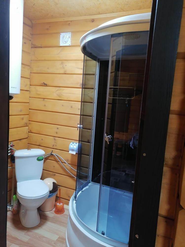  Благоустроенный дом с кухней (до 6 чел.)