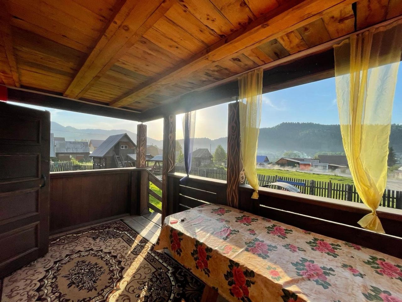 4-хместный номер с кухней и душем (первый этаж)