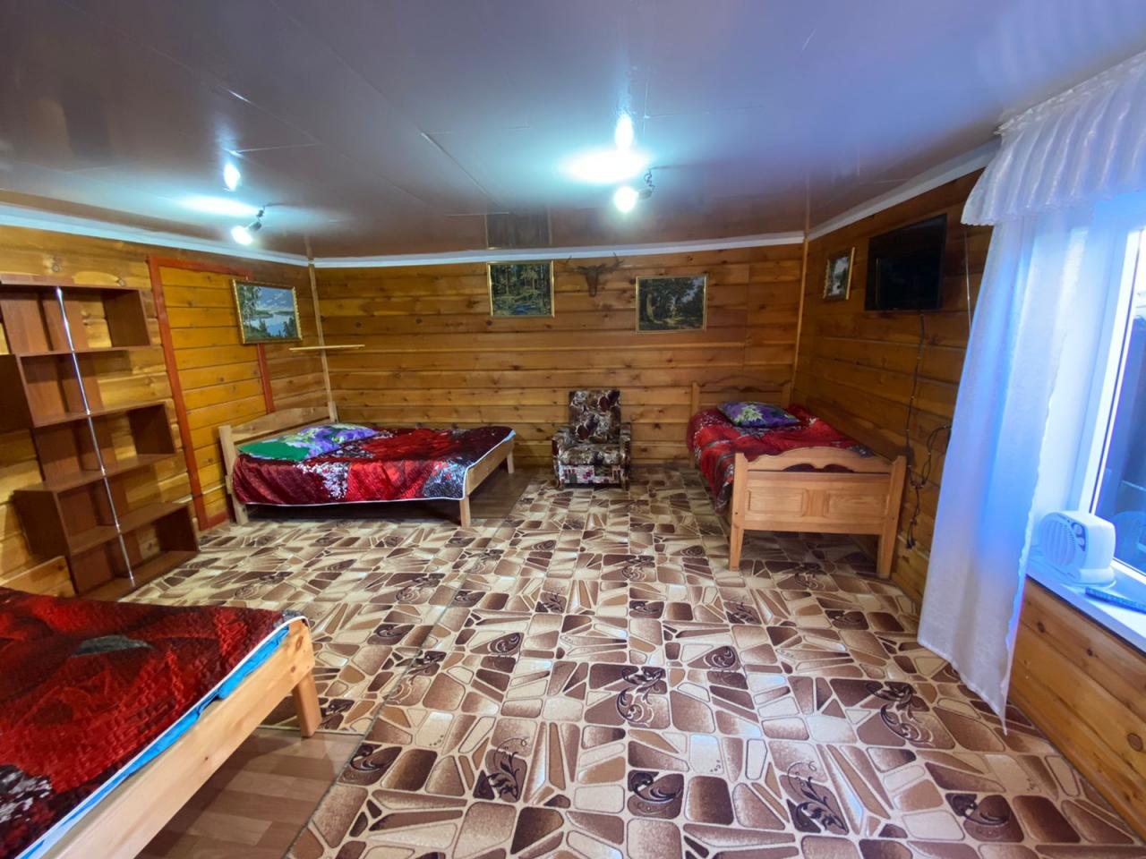 7-местный двухкомнатный номер на 1-ом этаже Дома № 1