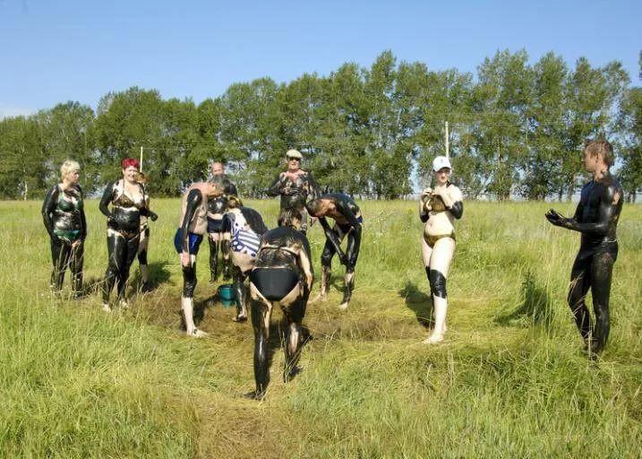 Грязевое лечение на Соленых озерах Алтайского края