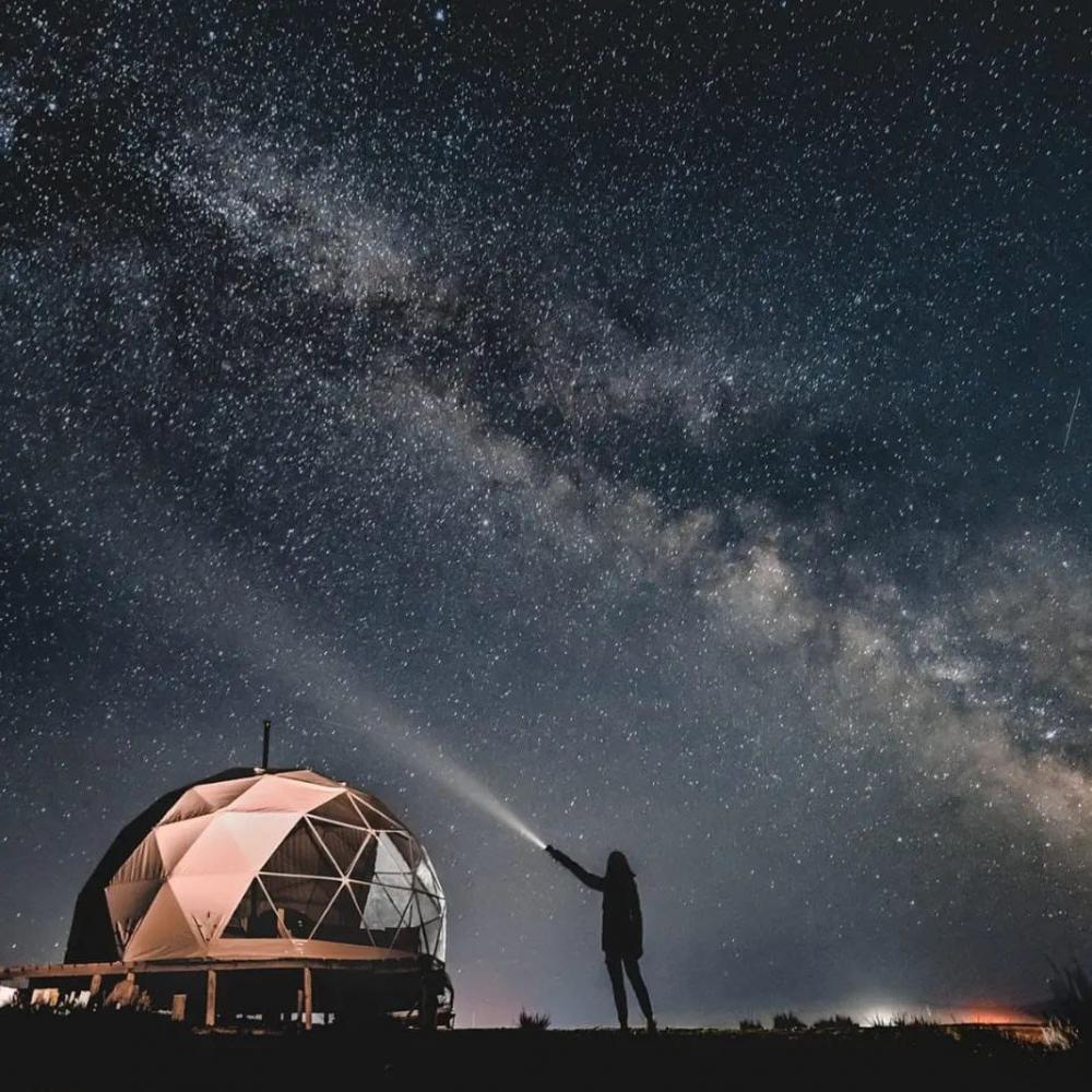 Купольная деревня возле села Кош-Агач Горный Алтай