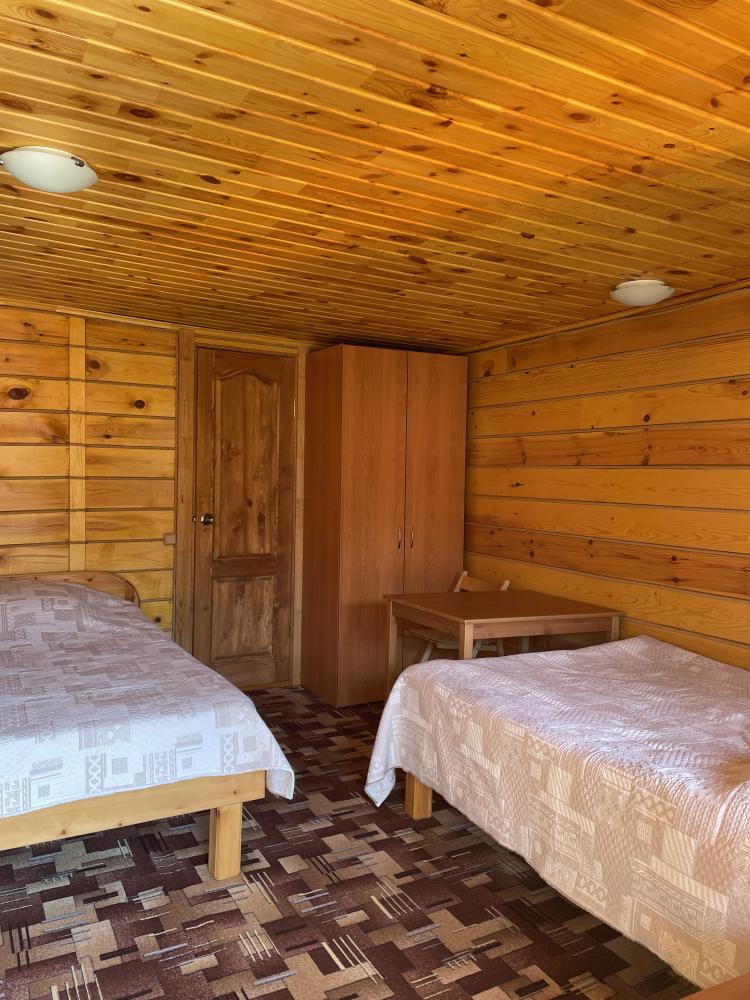 Номер 4 трехместный