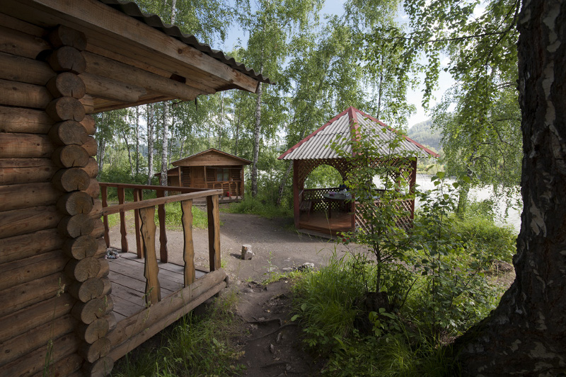 Летний домик 3+1 у реки Катунь