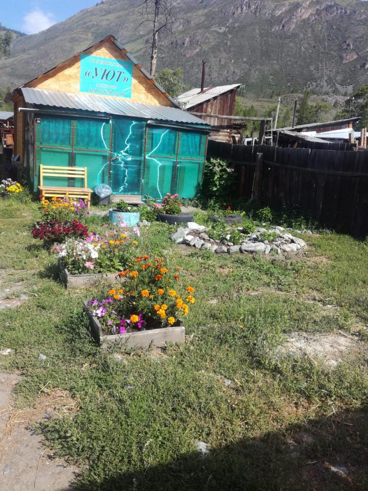 Домик №1 четырехместный с душем, кухней, верандой