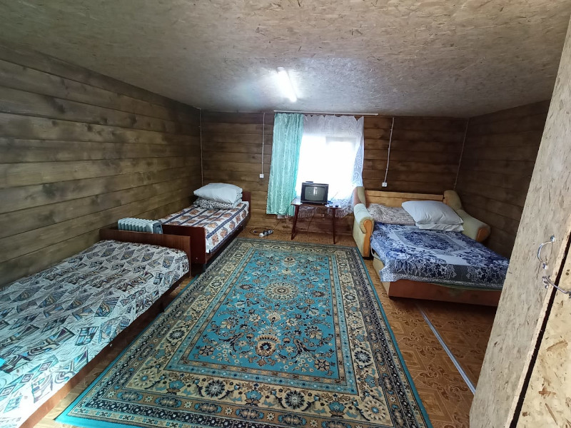 4-хместный полублагоустроенный домик №1