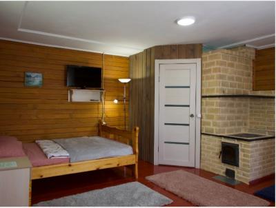 Номер КОМФОРТ 4-мест., теплый с печкой, кровати 2-х и 1-спальн., софа