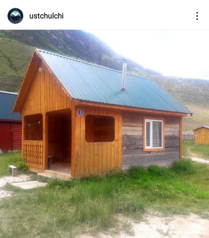 Дом на берегу Чулышмана благоустроенный с душем и туалетом