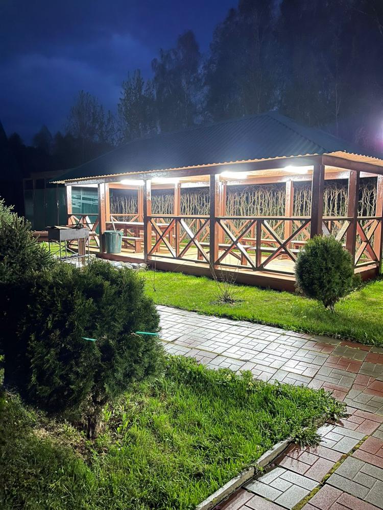 Беседка на базе отдыха "Кедровая"