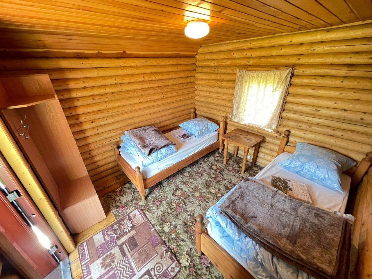 Двухместный кедровый домик