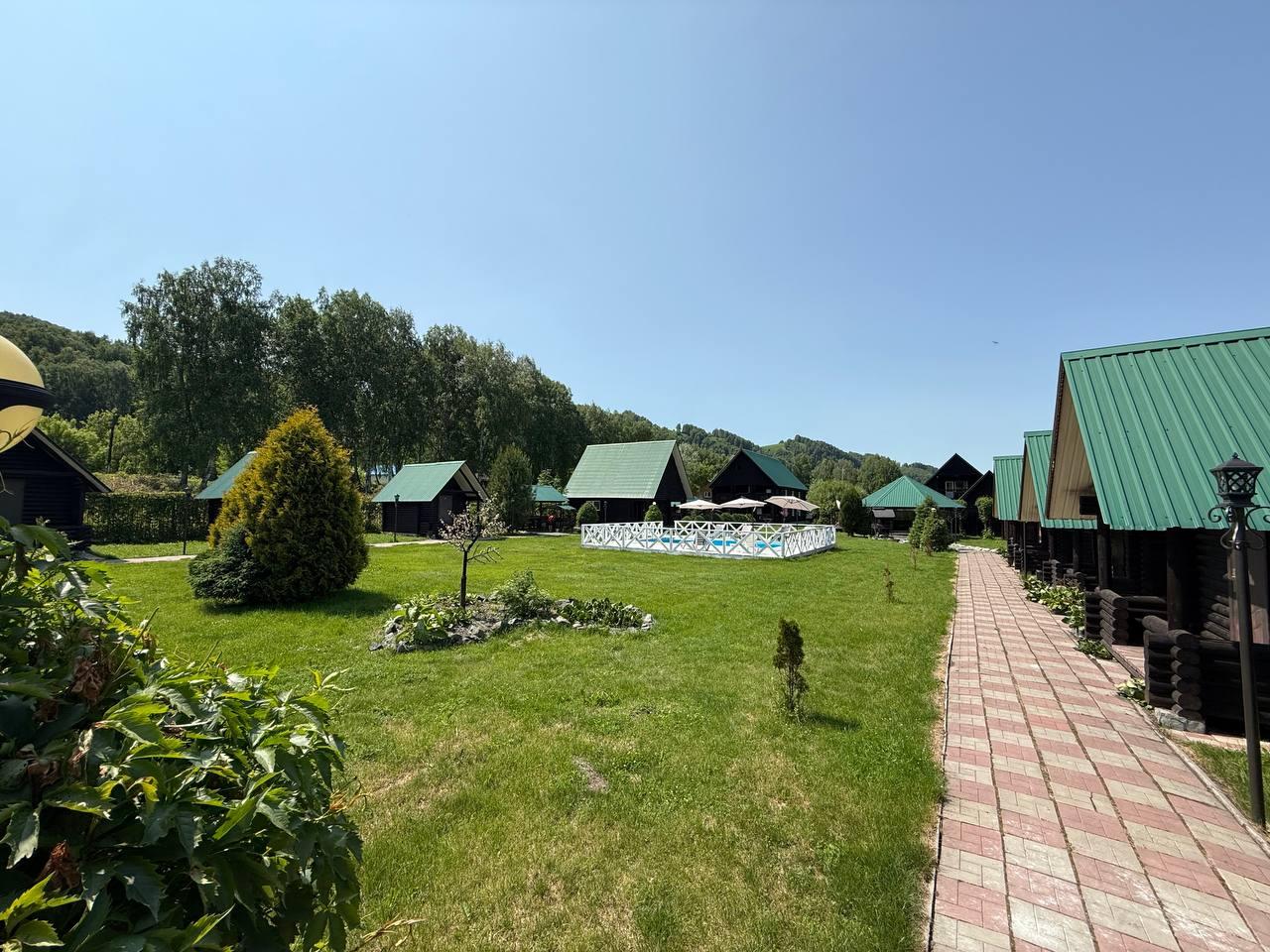 Турбаза "Кедровая" озеро Ая Горный Алтай